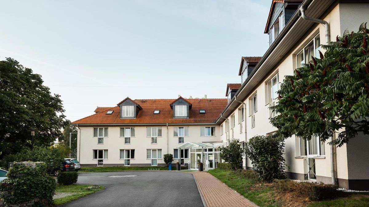 Hotel Ilmtal Mellingen Exteriér fotografie